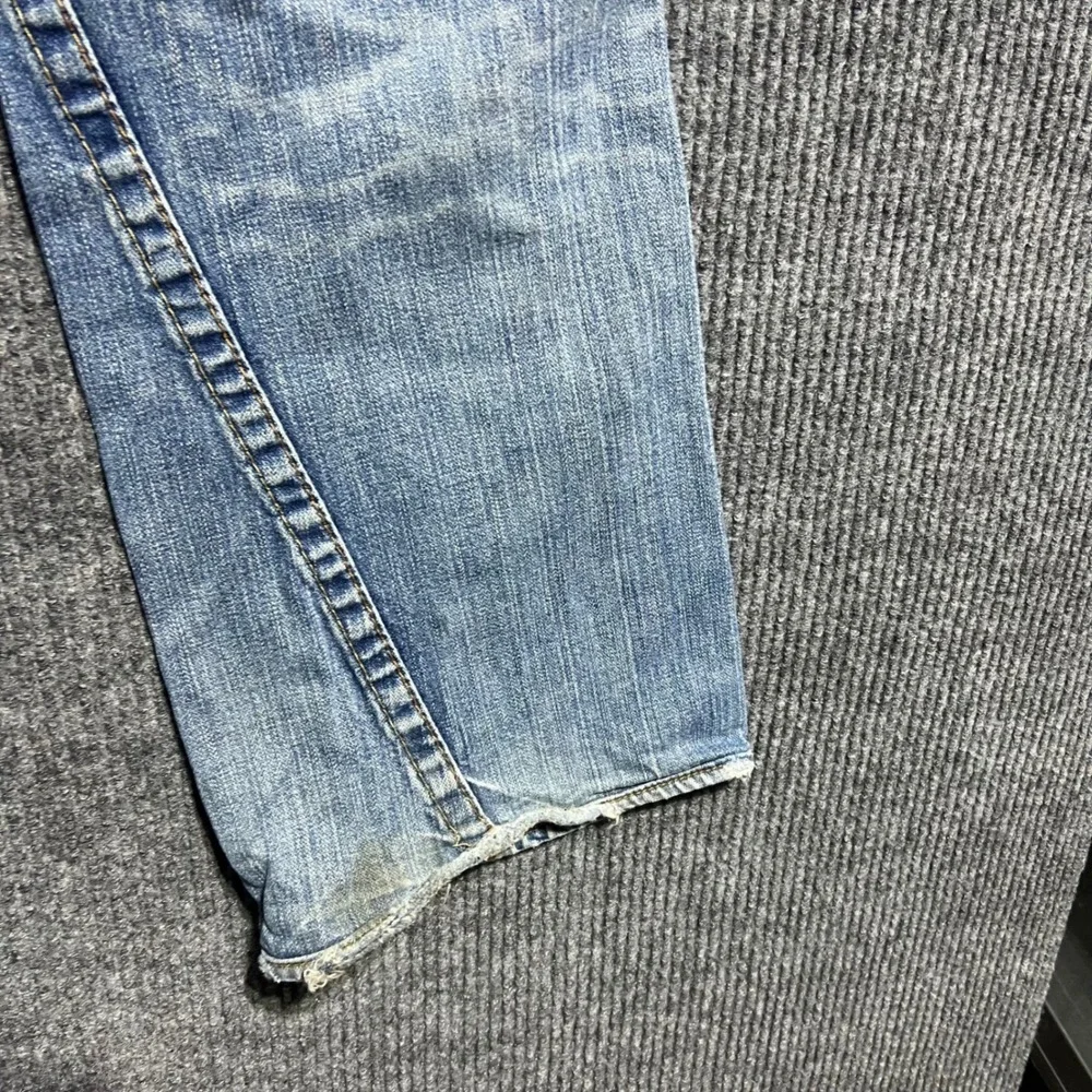 True Religion Joey Jeans Mens 32 Blue Distressed Flare Twisted Seam Made in USA